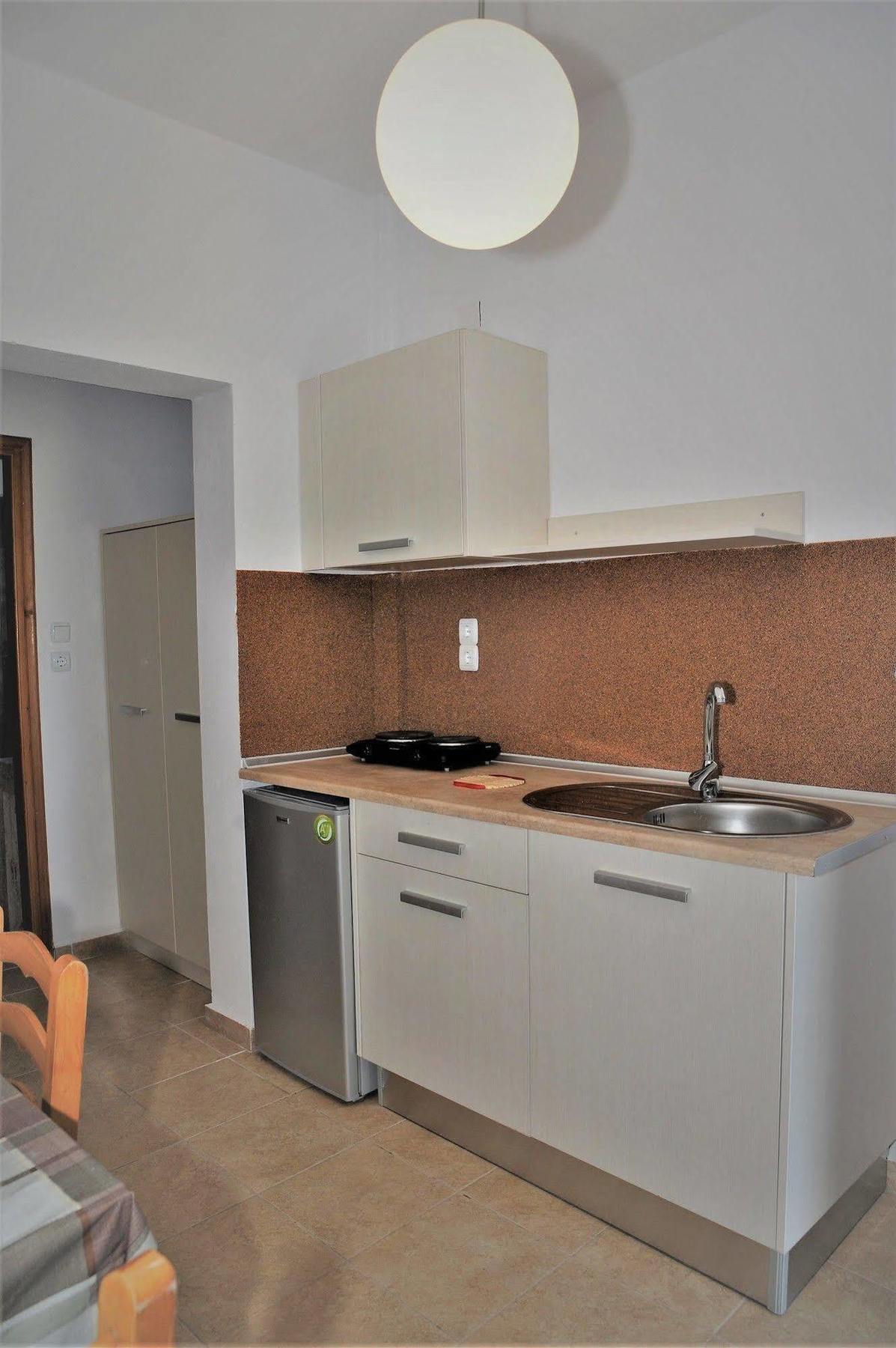 קאבוס Captains Studios & Apartments מראה חיצוני תמונה