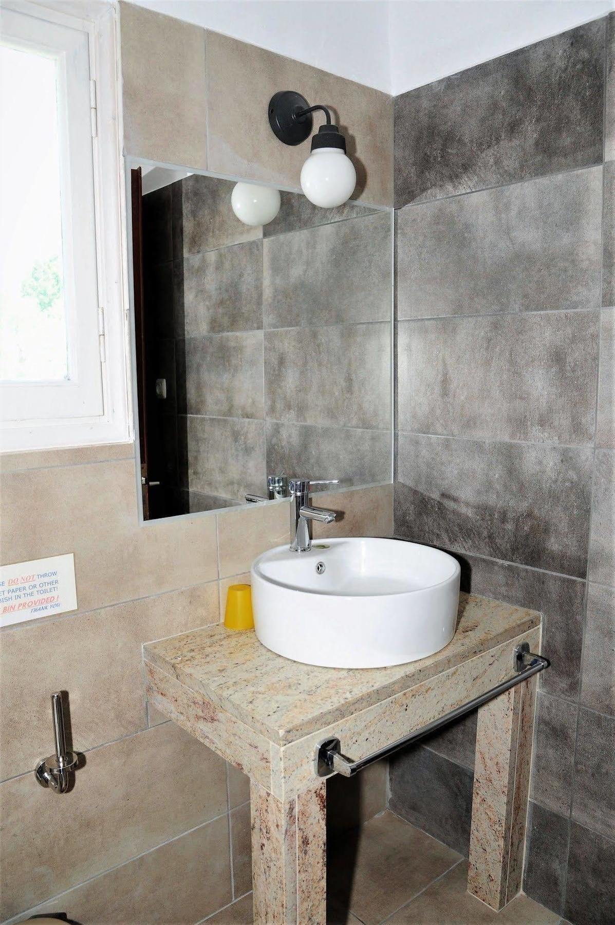 קאבוס Captains Studios & Apartments מראה חיצוני תמונה