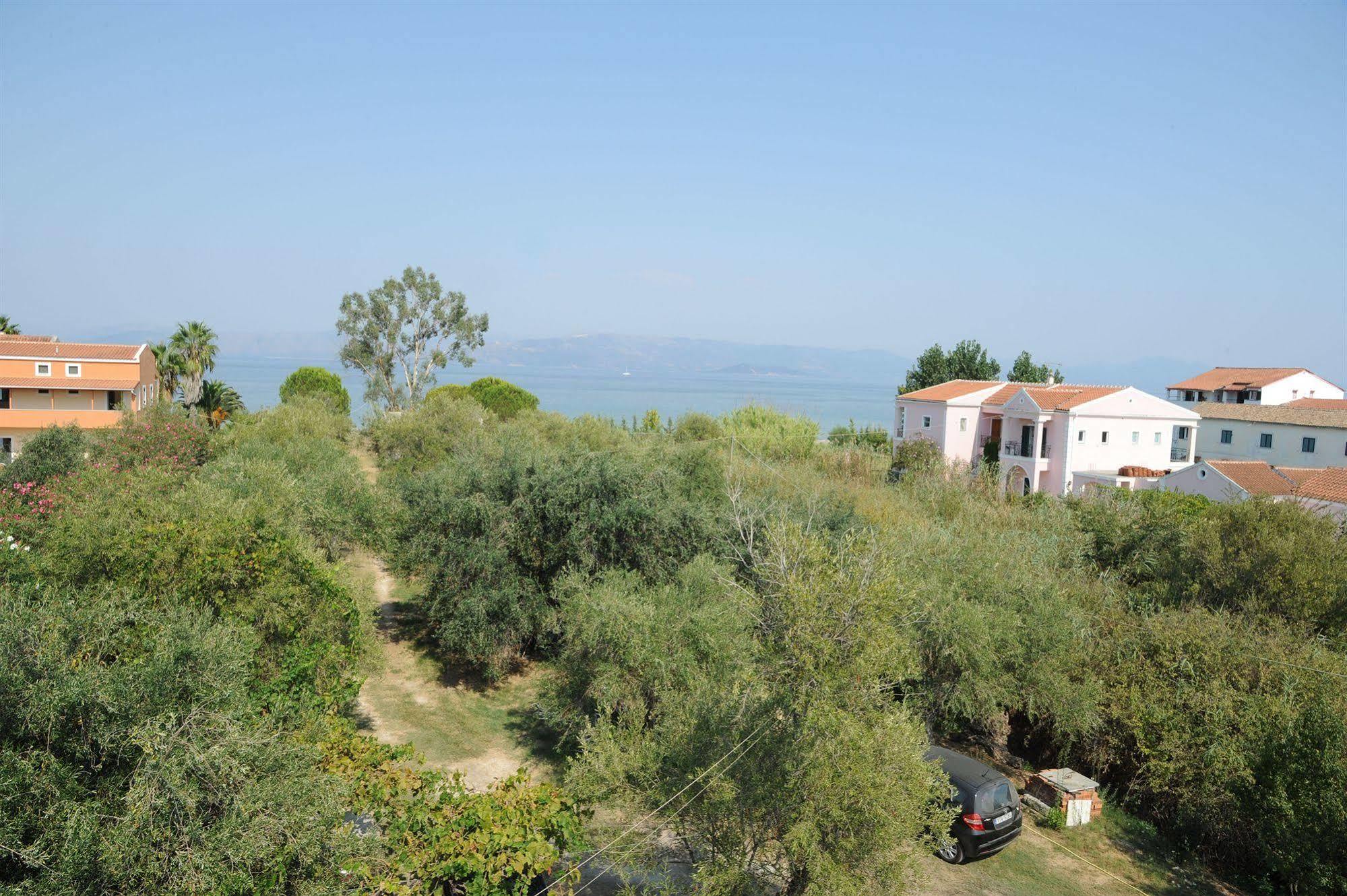 קאבוס Captains Studios & Apartments מראה חיצוני תמונה